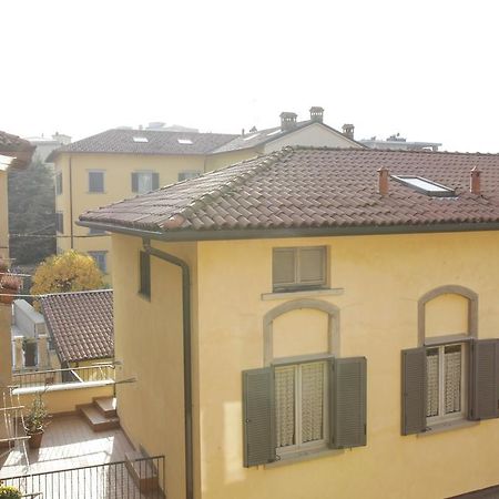 Apartmán La Corte Antica Bergamo Pokoj fotografie